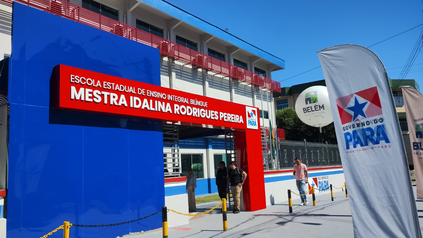 Governo entrega, em Icoaraci, a primeira escola bilíngue do Estado